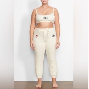 SKIMS COZY KNIT USA EDITION JOGGER PANTS 2X/3X ✨